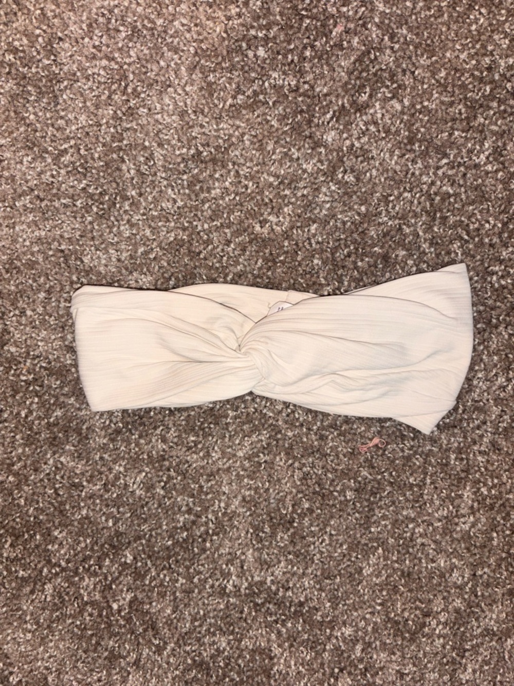 lululemon athletica Ribbed Twist Headband - Light Beige